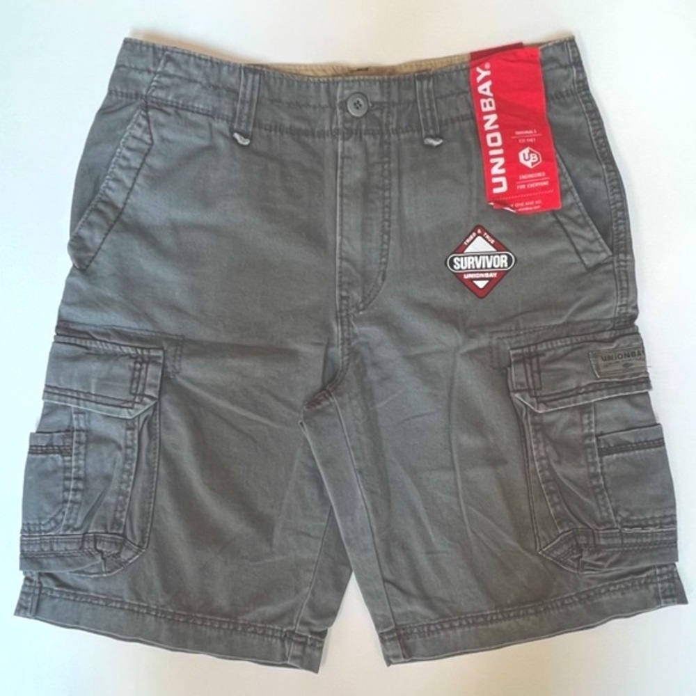 UNIONBAY Cargo Shorts, Gray NWT - Picture 2 of 12